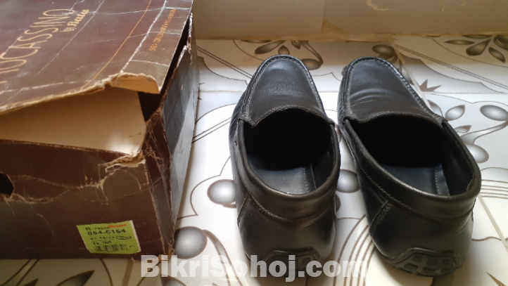 Original Bata Loafer